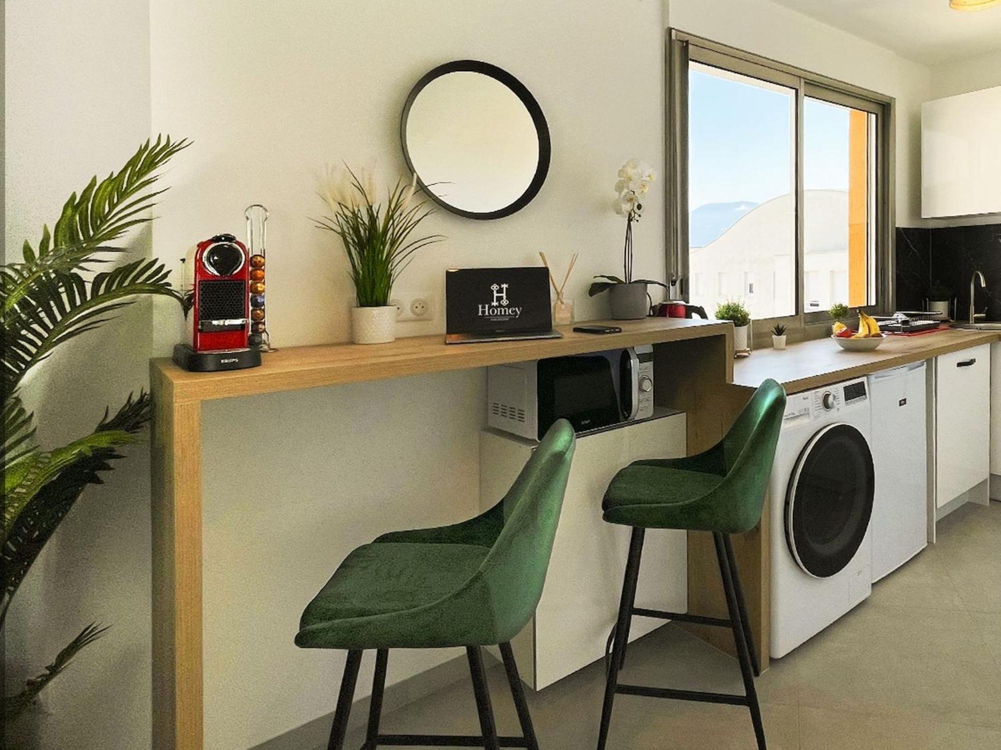 Homey Superchill - Appartement Moderne Et Tout Equipe - Netflix Et Wifi Inclus - Situe En Hyper-Centre - Proche Geneve อานมาส ภายนอก รูปภาพ